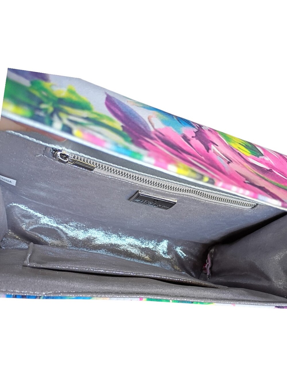 J Renee Vintage Floral Crossbody Purse - Picture 4 of 4